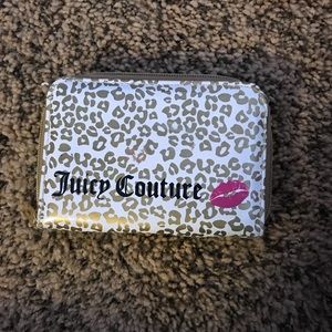 Mini makeup brush set